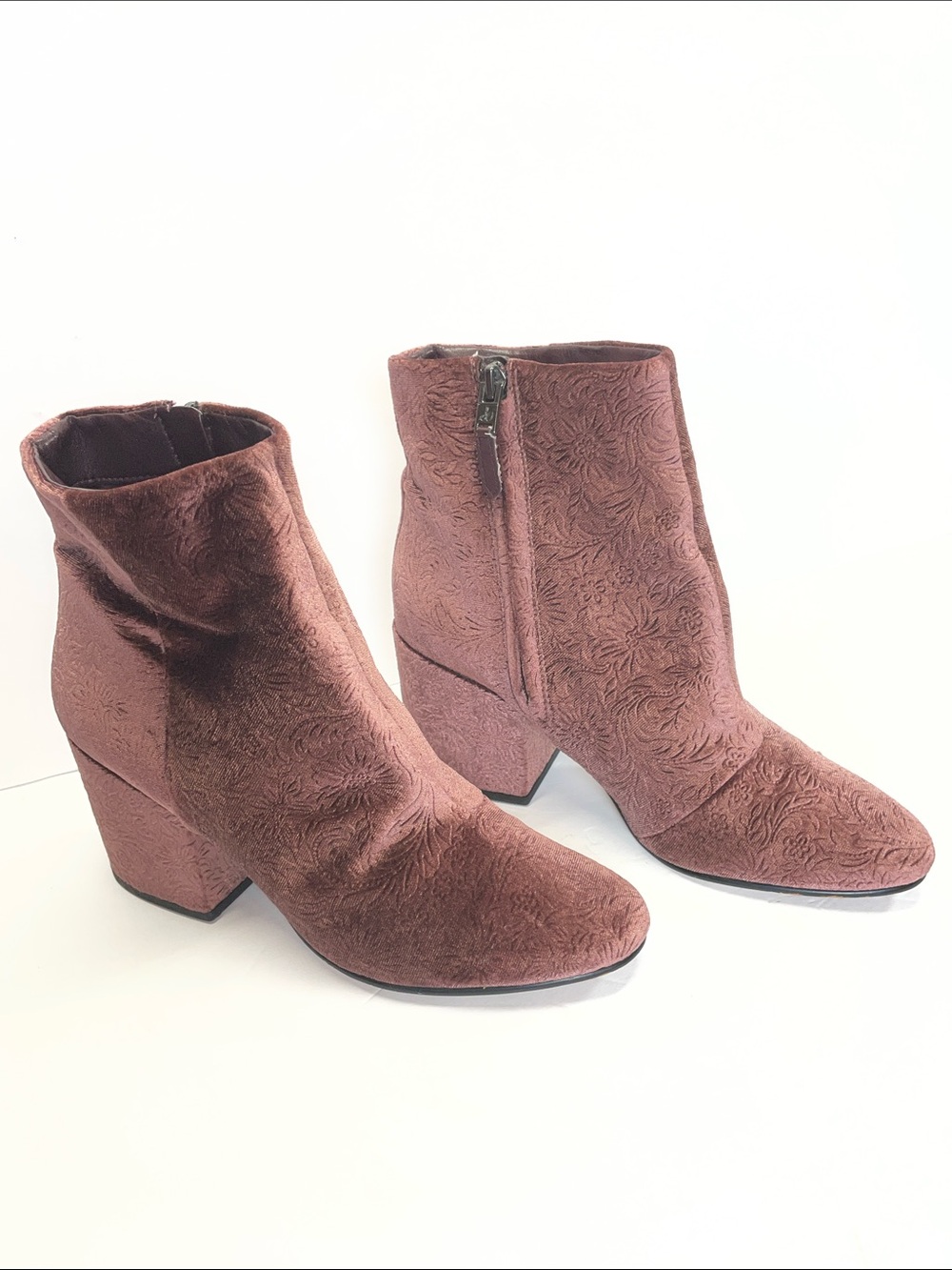 Sam Edelman Taye Mauve Embossed Velvet Block Heel Ankle Boots - Rose
